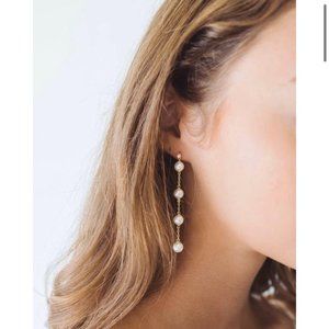 Untamed Petals, Geranium Earrings NWT